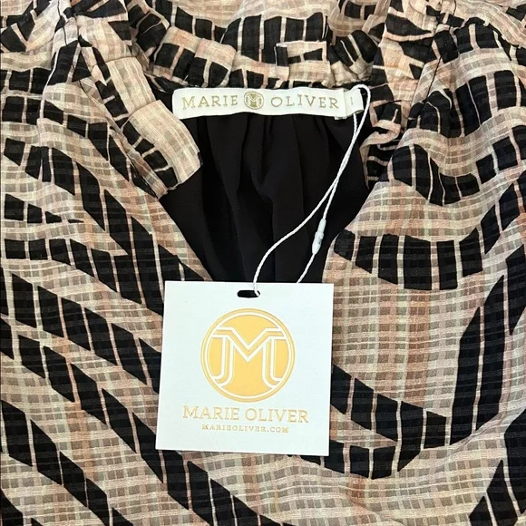 Marie Oliver NWT Maison Savanna Short Sleeve Blouse Shirt Top **Size L** 🐅🐅 - Picture 9 of 9